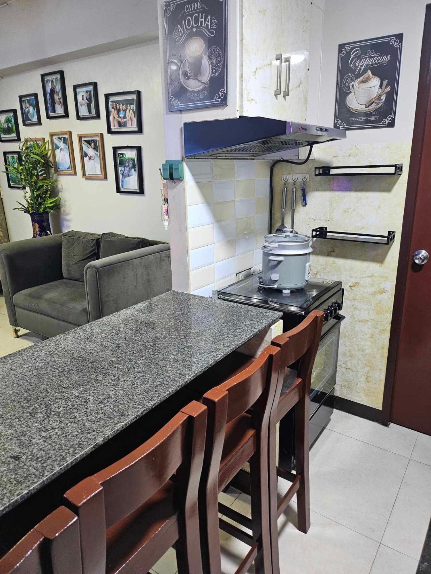 Cubao Manhattan Heights Unit 5A Tower C Quezon City Buitenkant foto
