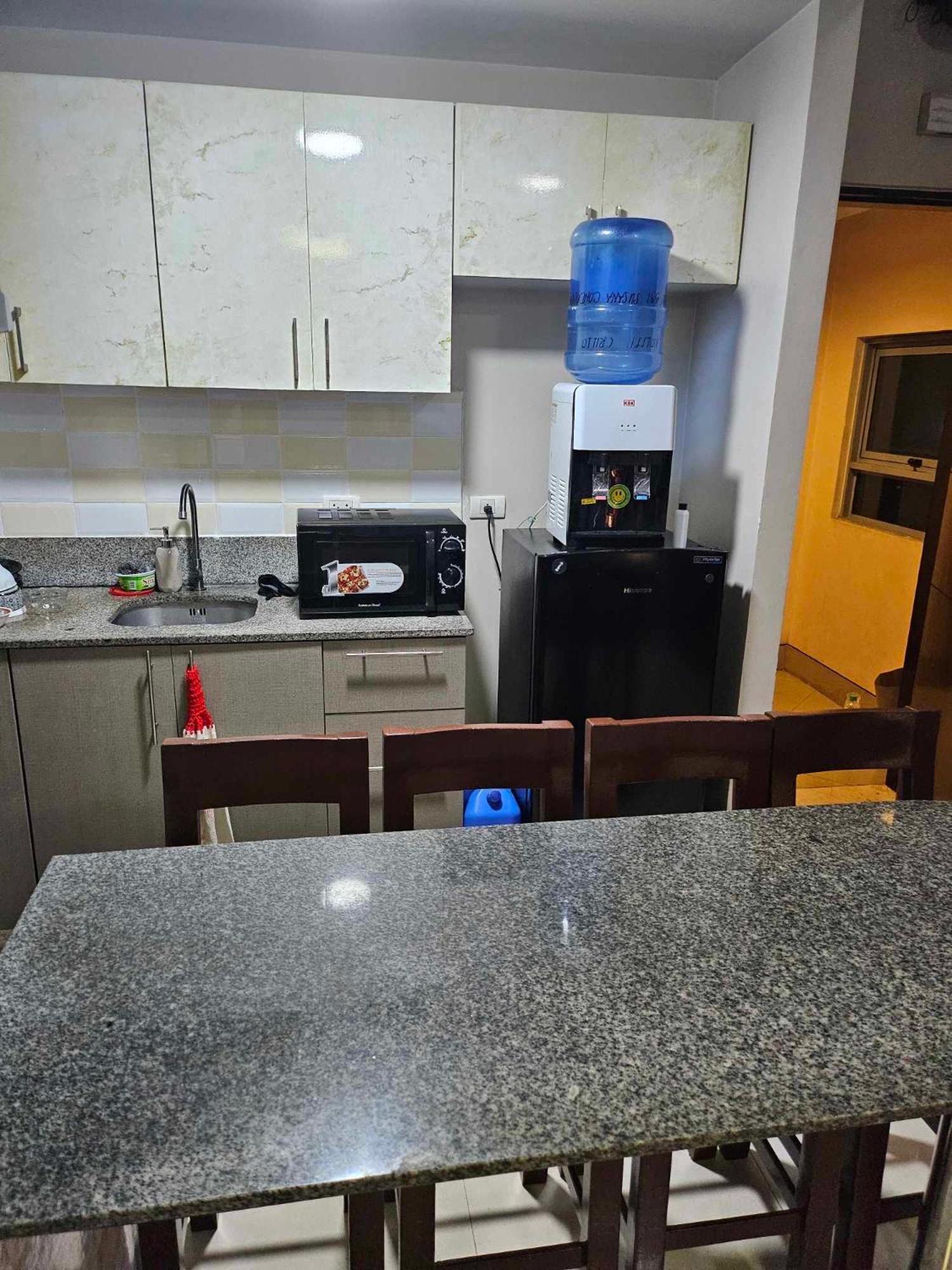 Cubao Manhattan Heights Unit 5A Tower C Quezon City Buitenkant foto