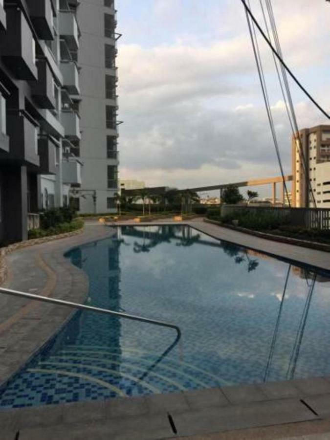 Cubao Manhattan Heights Unit 5A Tower C Quezon City Buitenkant foto