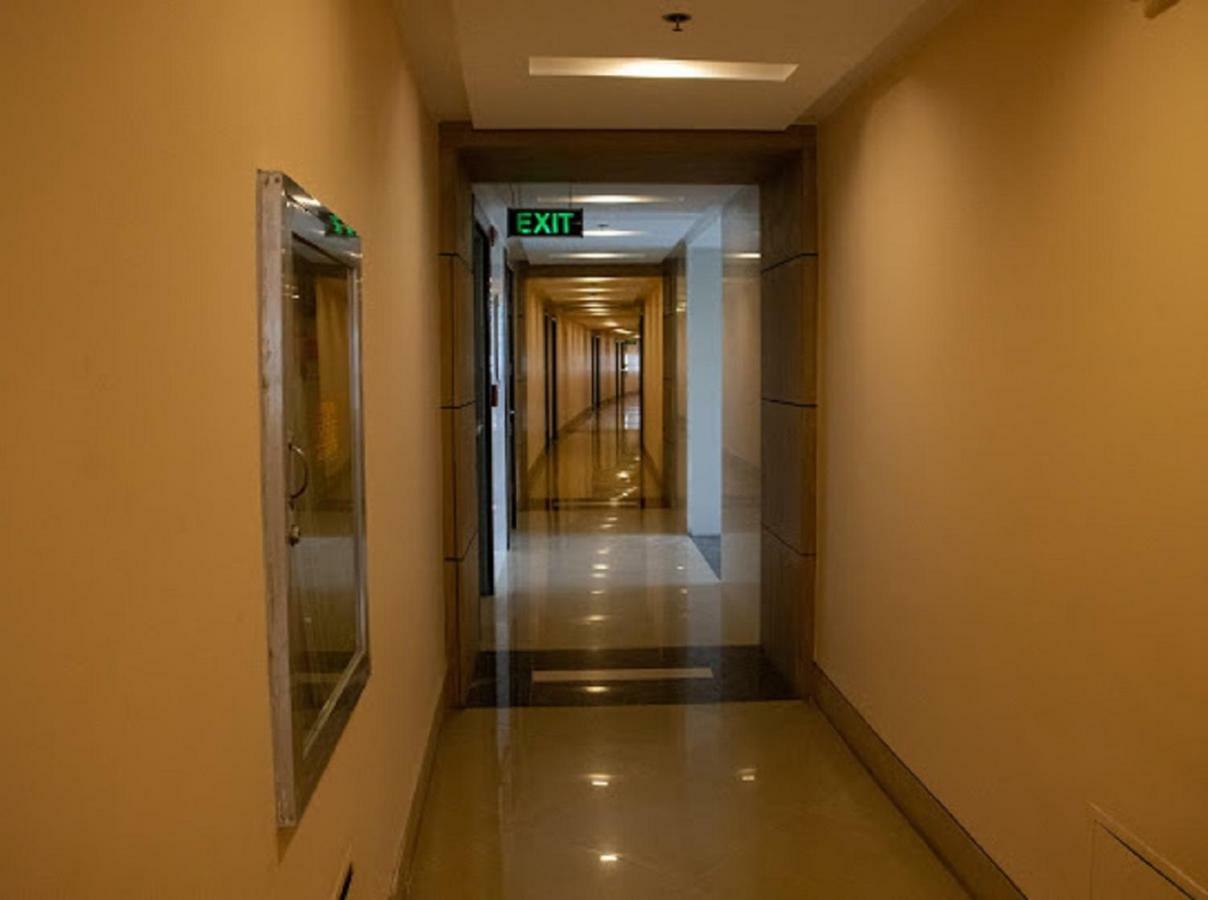 Cubao Manhattan Heights Unit 5A Tower C Quezon City Buitenkant foto